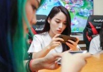 玩游戏赚钱，游戏陪玩师成为正规职业之一，有3-5千元收入